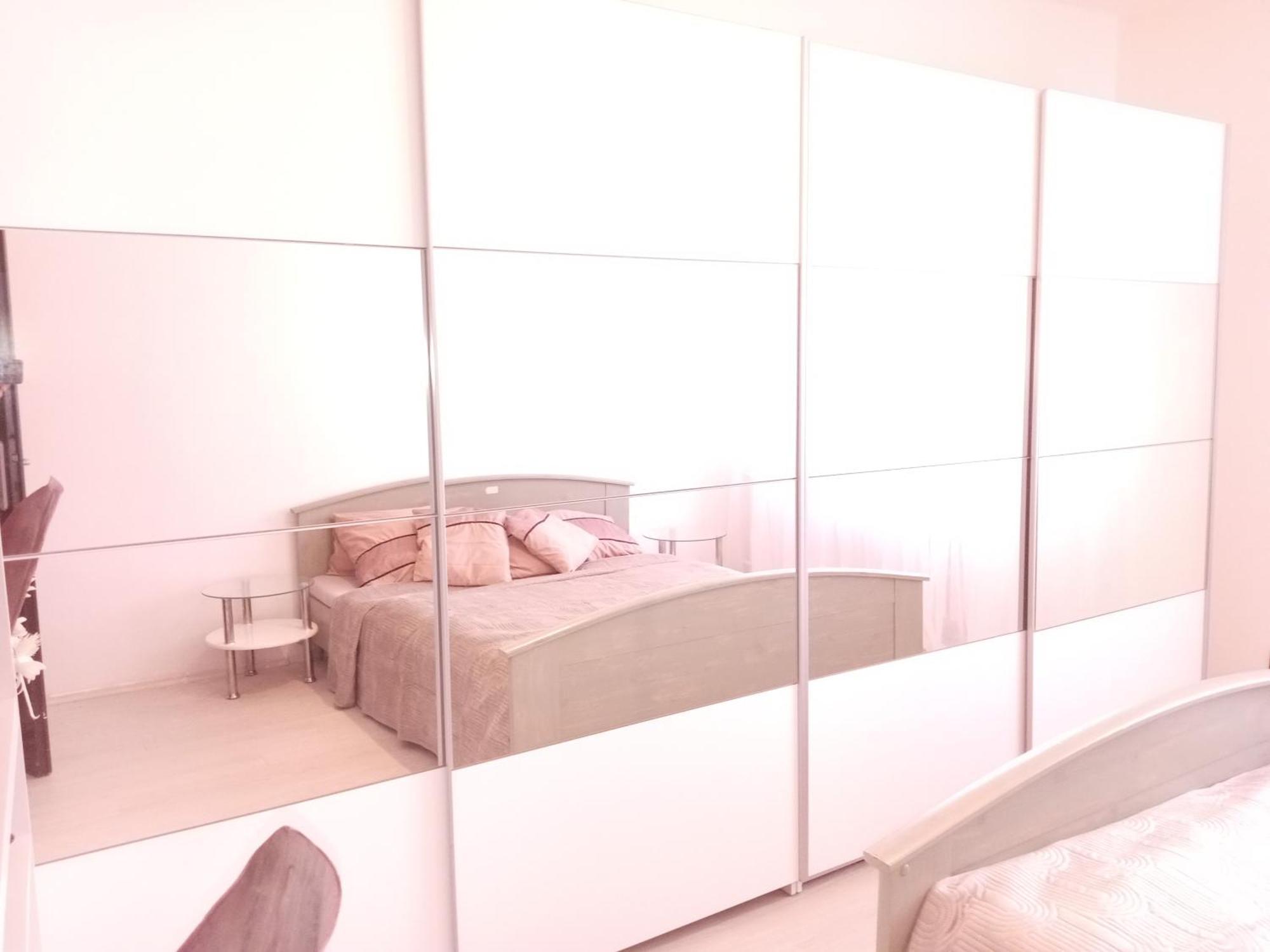 Apartments Alena - カルロヴィ・ヴァリ エクステリア 写真